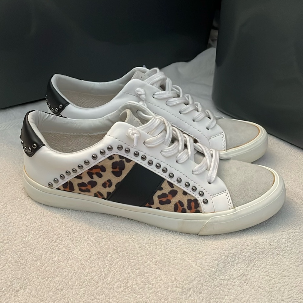 Vintage Havana Women’s 8.5 Leopard Print Shoes